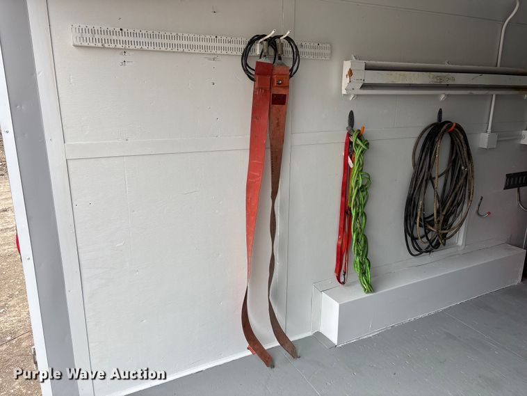 image for item DK0227 2013 Haulmark GR85X20WT4 spray foam trailer