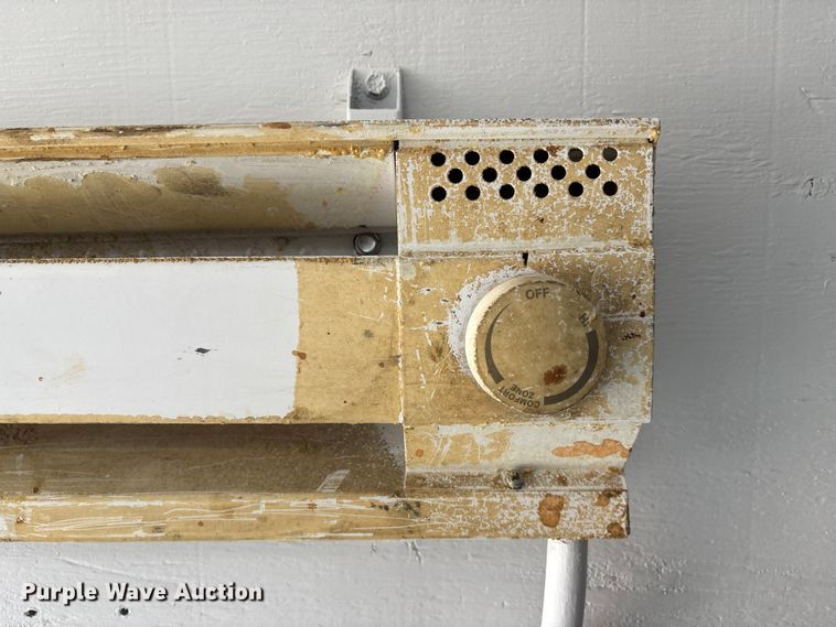 image for item DK0227 2013 Haulmark GR85X20WT4 spray foam trailer