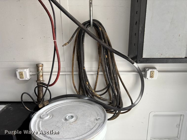 image for item DK0227 2013 Haulmark GR85X20WT4 spray foam trailer