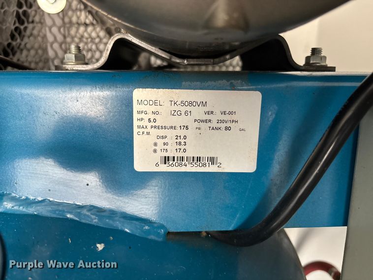 image for item DK0227 2013 Haulmark GR85X20WT4 spray foam trailer