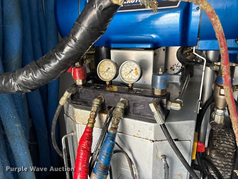 image for item DK0227 2013 Haulmark GR85X20WT4 spray foam trailer