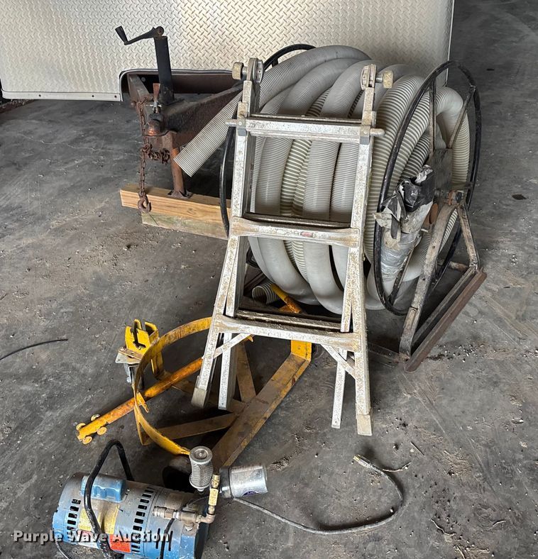 image for item DK0227 2013 Haulmark GR85X20WT4 spray foam trailer