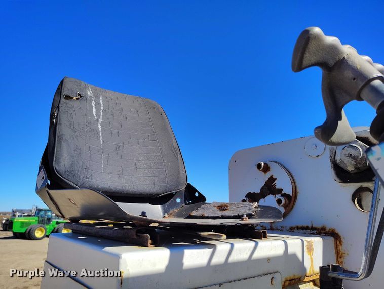 image for item DP5140 2007 Ford F750 digger derrick truck