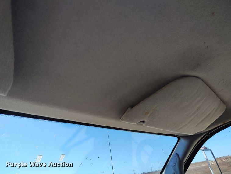 image for item DP5140 2007 Ford F750 digger derrick truck