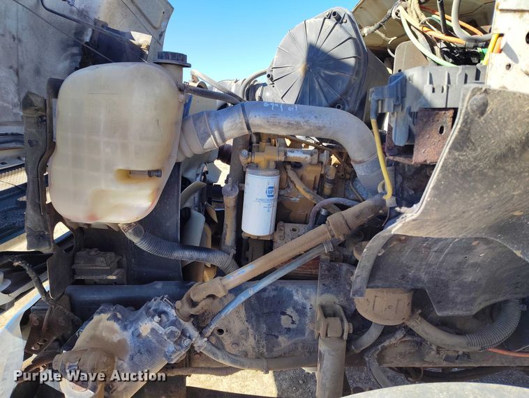 image for item DP5140 2007 Ford F750 digger derrick truck