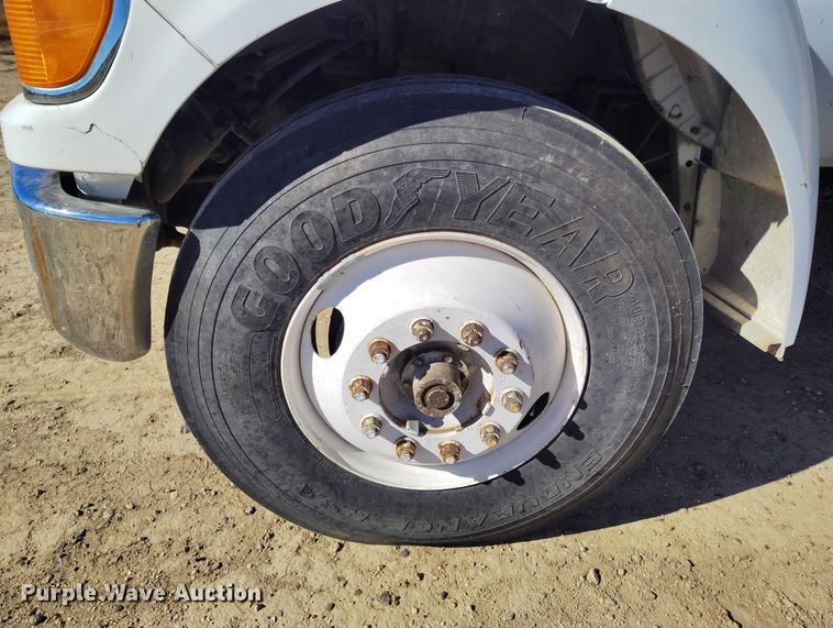 image for item DP5140 2007 Ford F750 digger derrick truck