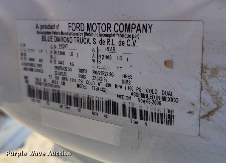 image for item DP5140 2007 Ford F750 digger derrick truck