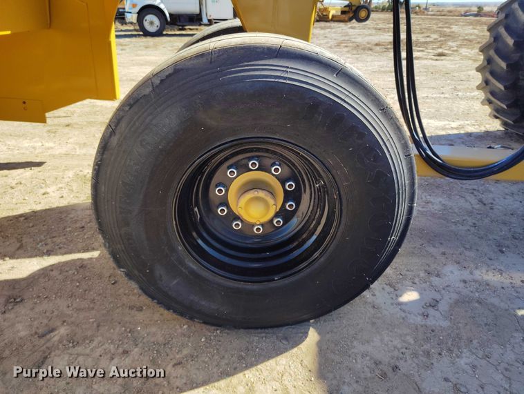 image for item DP5141 2024 Holcomb 1400N scraper