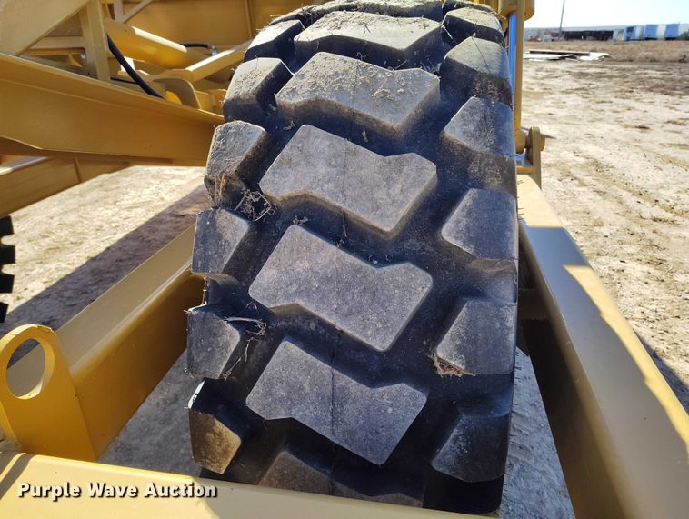 image for item DP5141 2024 Holcomb 1400N scraper