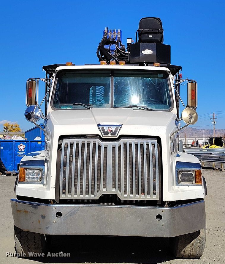 image for item DP5142 2015 Western Star 4700SB crane truck