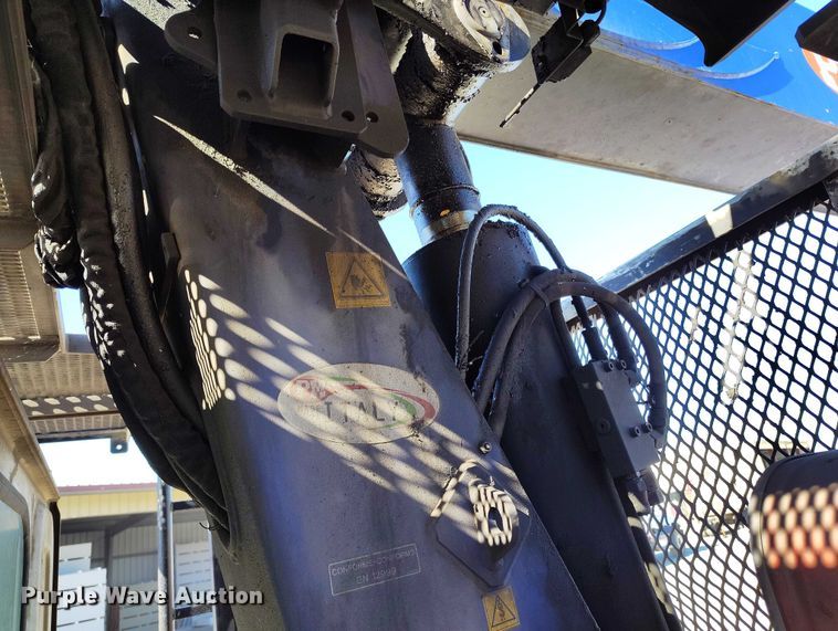 image for item DP5142 2015 Western Star 4700SB crane truck