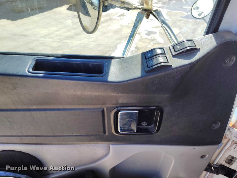 image for item DP5142 2015 Western Star 4700SB crane truck