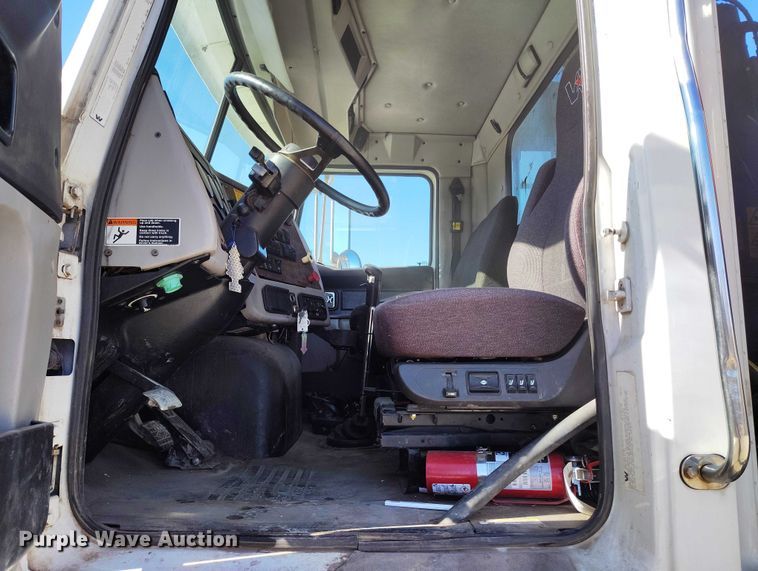 image for item DP5142 2015 Western Star 4700SB crane truck