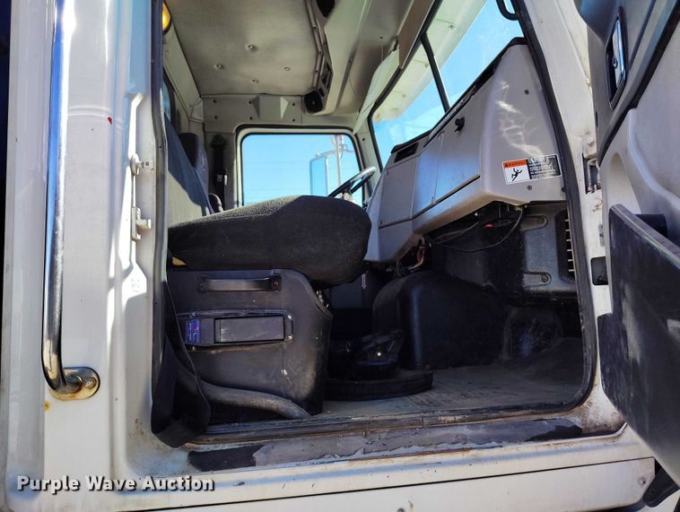 image for item DP5142 2015 Western Star 4700SB crane truck