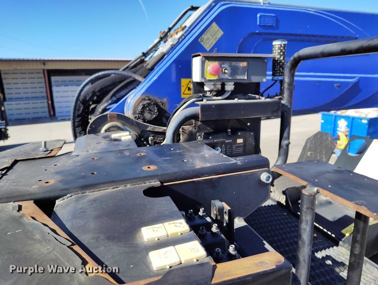 image for item DP5143 2016 Western Star 4700SB crane truck