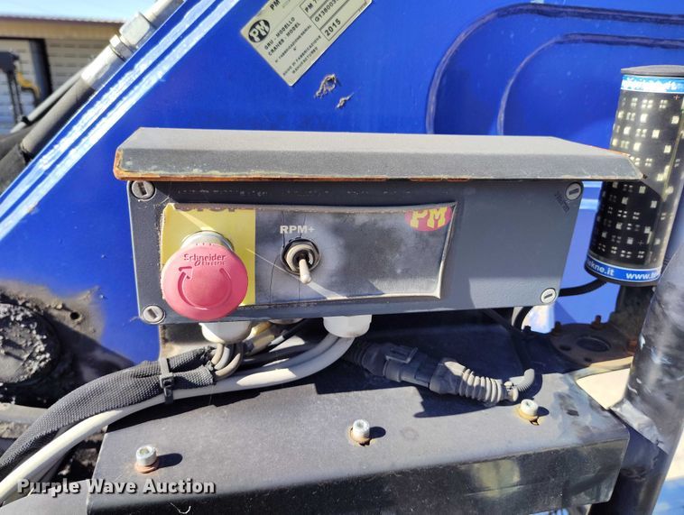 image for item DP5143 2016 Western Star 4700SB crane truck