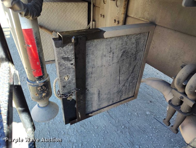 image for item DP5143 2016 Western Star 4700SB crane truck