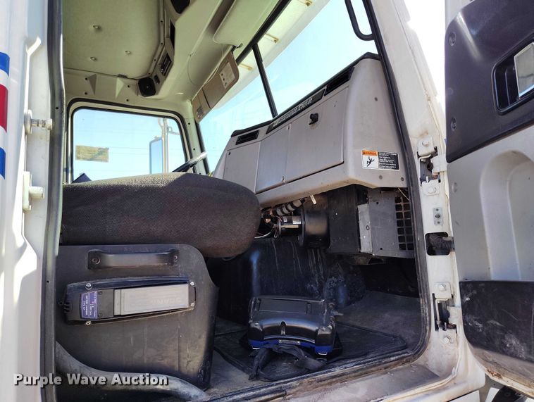 image for item DP5143 2016 Western Star 4700SB crane truck