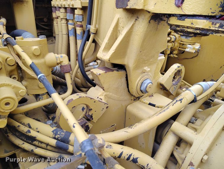 image for item DP5146 1998 Caterpillar 613C Series II elevating scraper