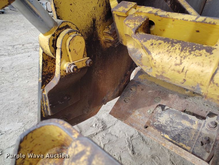 image for item DP5146 1998 Caterpillar 613C Series II elevating scraper