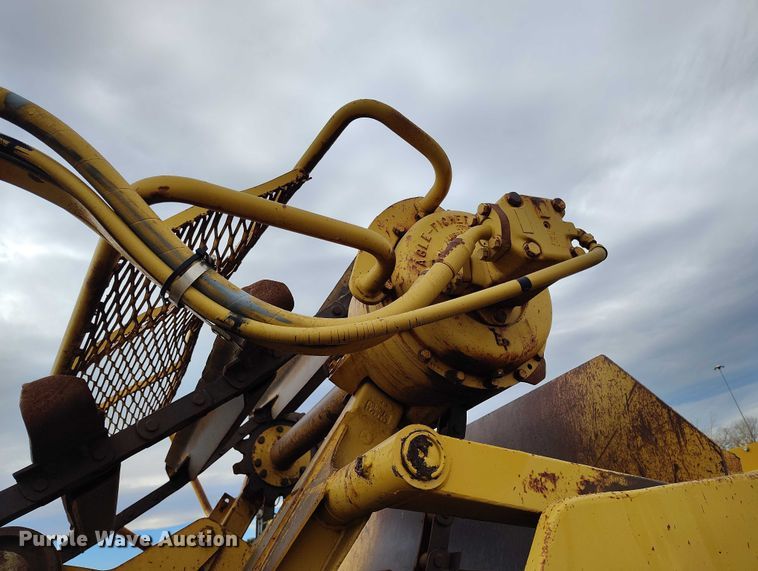 image for item DP5146 1998 Caterpillar 613C Series II elevating scraper