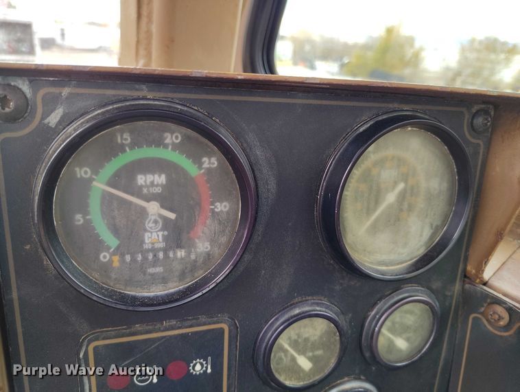 image for item DP5146 1998 Caterpillar 613C Series II elevating scraper