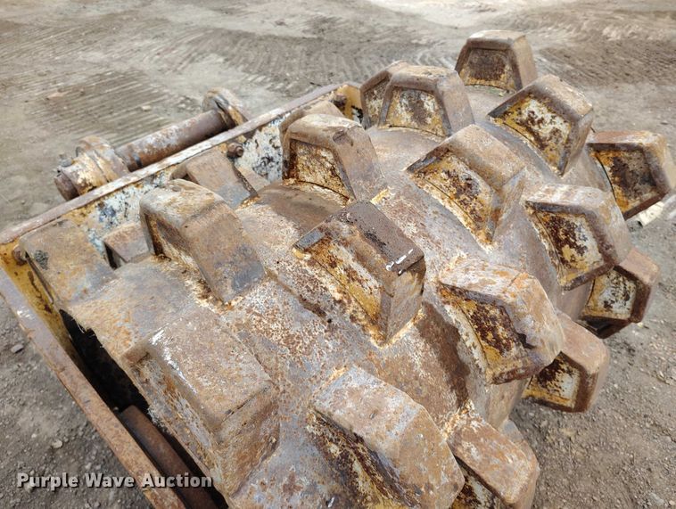 image for item DP5147 Fleco compaction wheel 