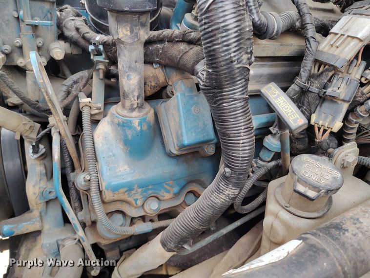 image for item DP5151 2006 International 4200 water truck