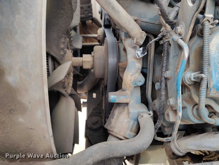 image for item DP5151 2006 International 4200 water truck