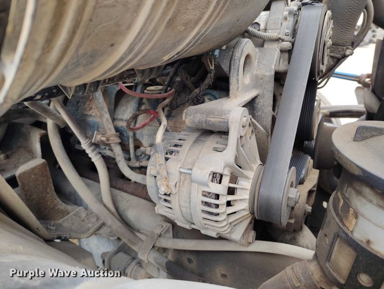 image for item DP5151 2006 International 4200 water truck