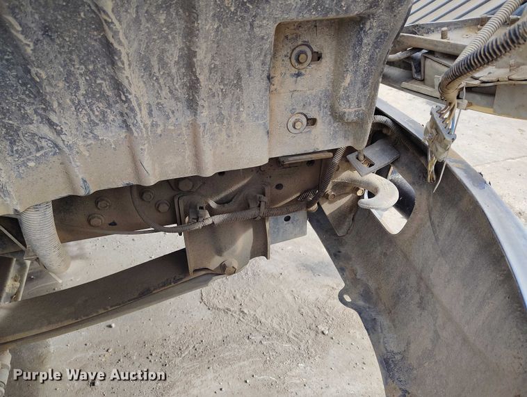 image for item DP5151 2006 International 4200 water truck