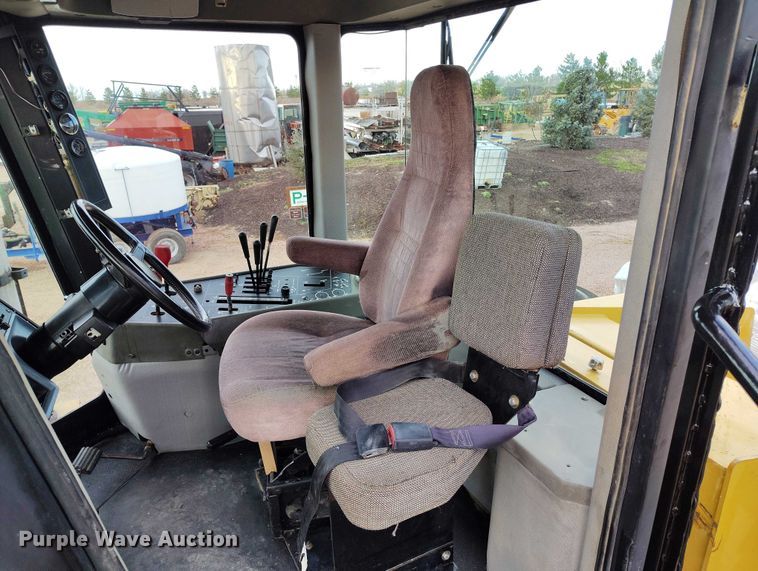 image for item DP5152 1995 Case 9280 4WD tractor