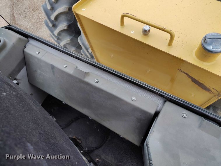 image for item DP5152 1995 Case 9280 4WD tractor