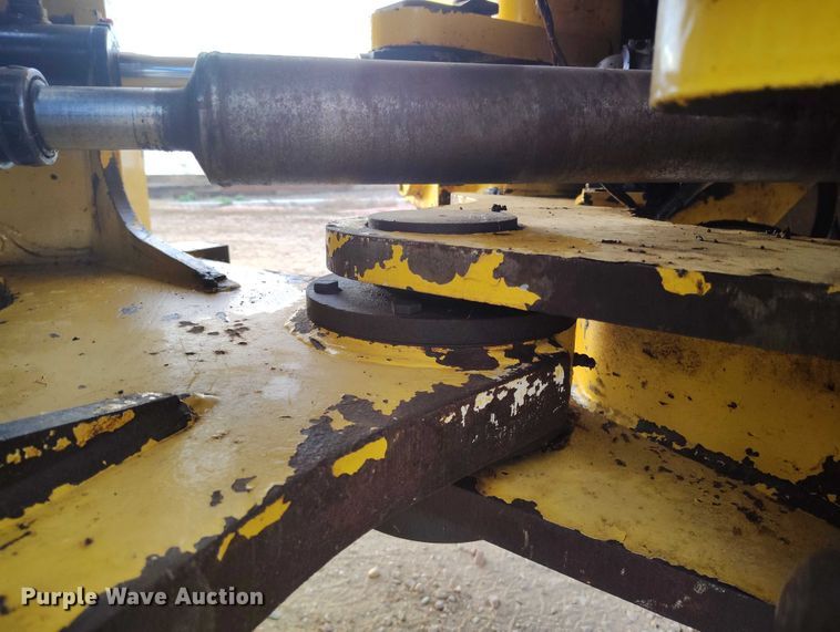 image for item DP5153 2003 New Holland LW190.B wheel loader