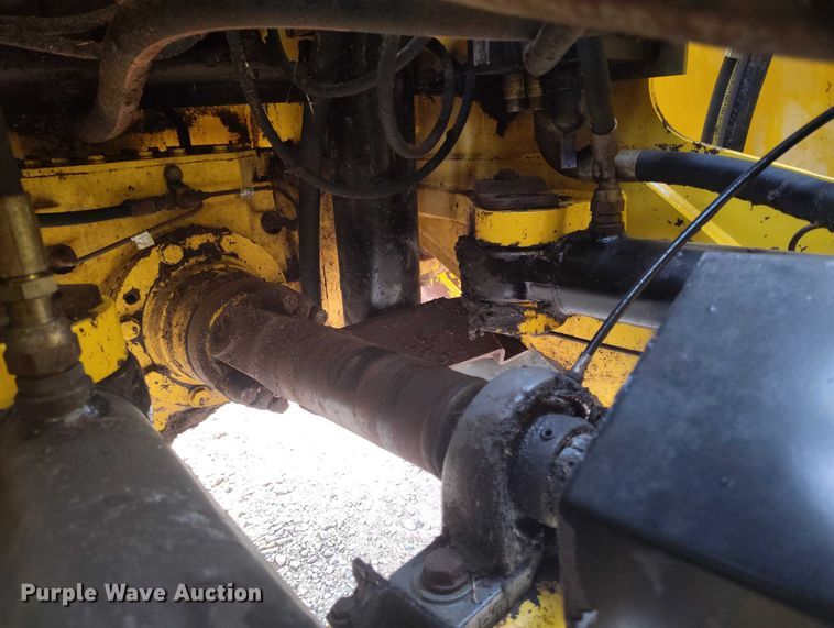 image for item DP5153 2003 New Holland LW190.B wheel loader