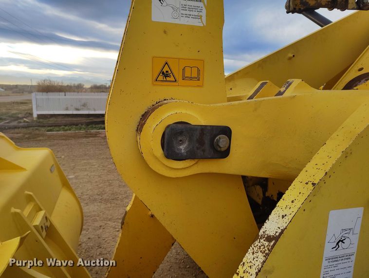 image for item DP5153 2003 New Holland LW190.B wheel loader