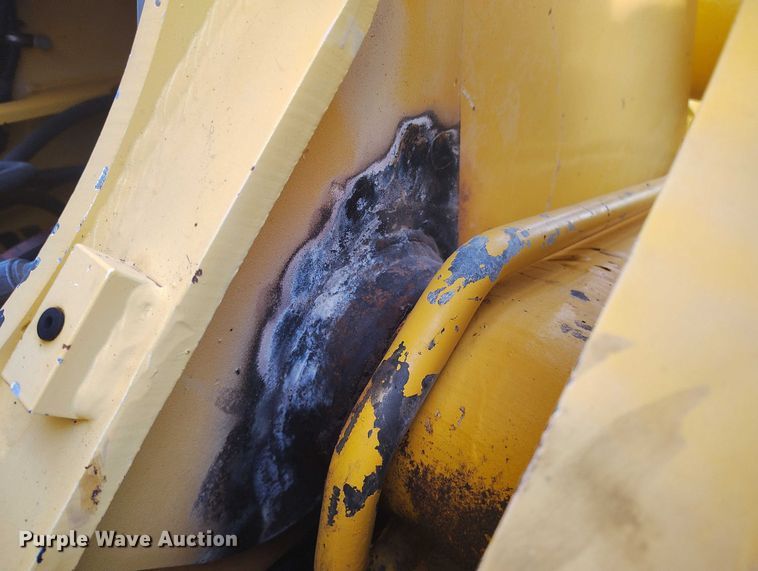 image for item DP5153 2003 New Holland LW190.B wheel loader