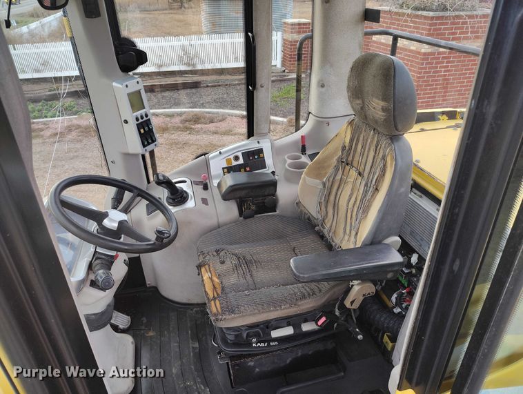 image for item DP5153 2003 New Holland LW190.B wheel loader