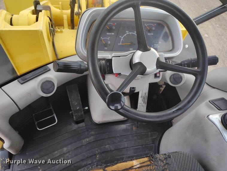 image for item DP5153 2003 New Holland LW190.B wheel loader