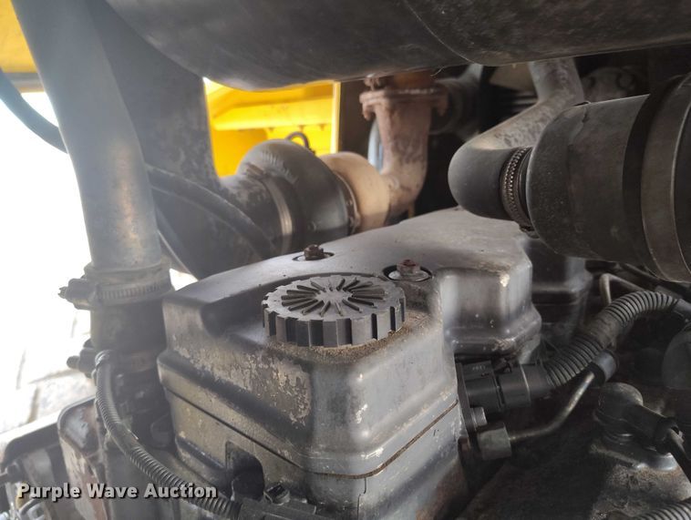 image for item DP5153 2003 New Holland LW190.B wheel loader