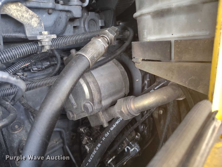 image for item DP5153 2003 New Holland LW190.B wheel loader