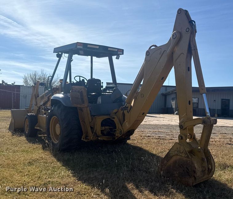 image for item DQ4121 1997 Case 580L backhoe