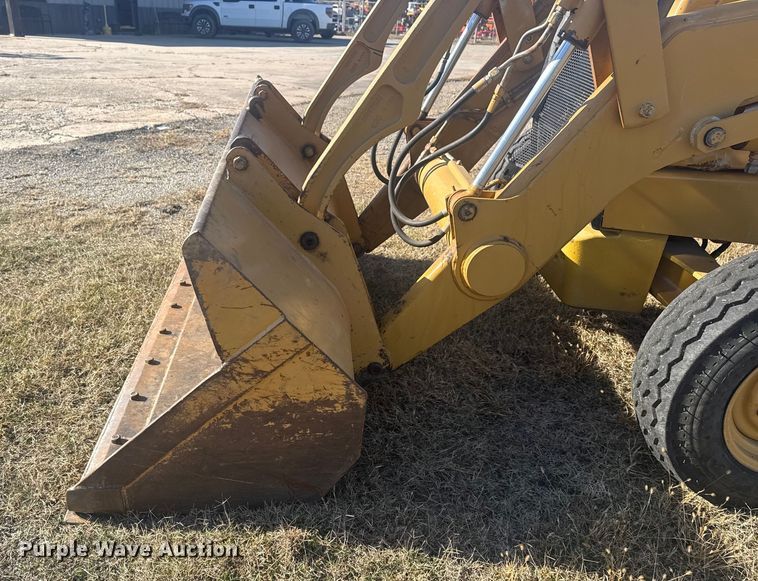 image for item DQ4121 1997 Case 580L backhoe