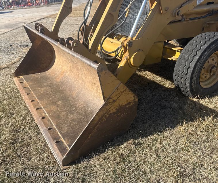 image for item DQ4121 1997 Case 580L backhoe