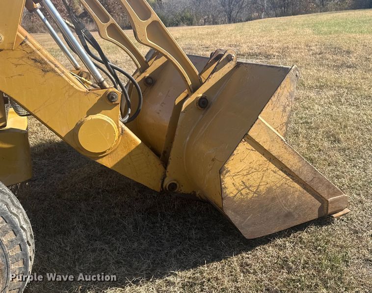 image for item DQ4121 1997 Case 580L backhoe