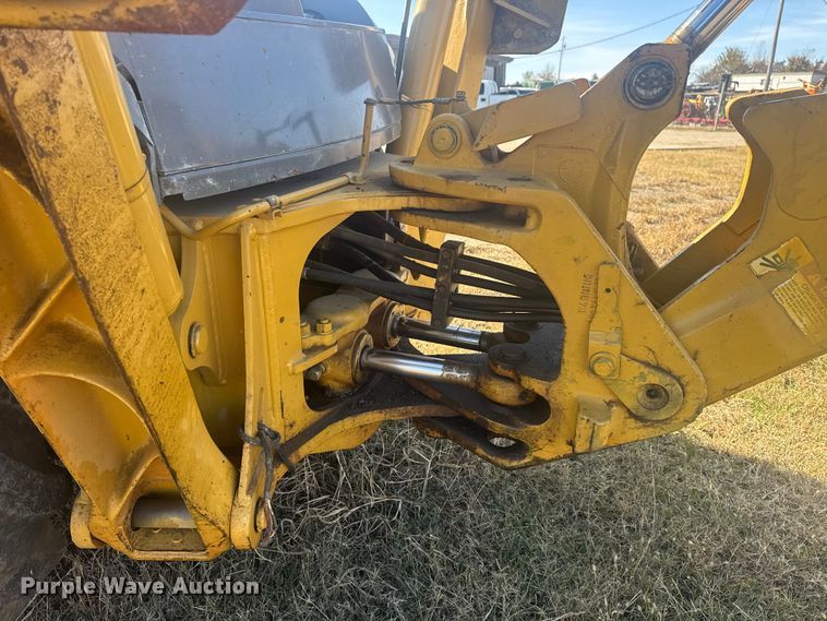image for item DQ4121 1997 Case 580L backhoe