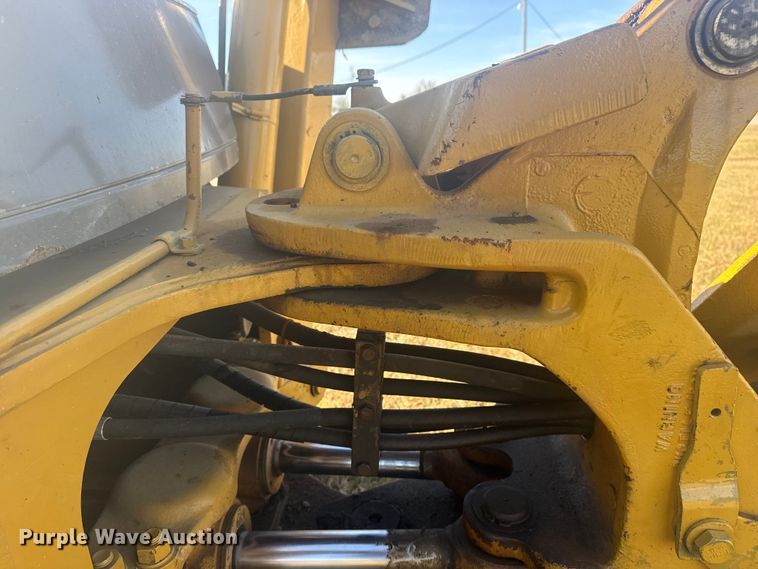 image for item DQ4121 1997 Case 580L backhoe