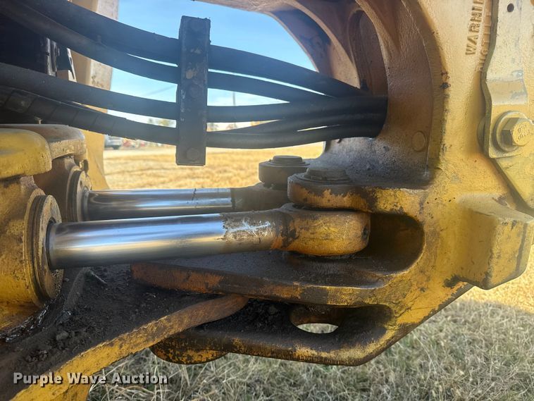 image for item DQ4121 1997 Case 580L backhoe