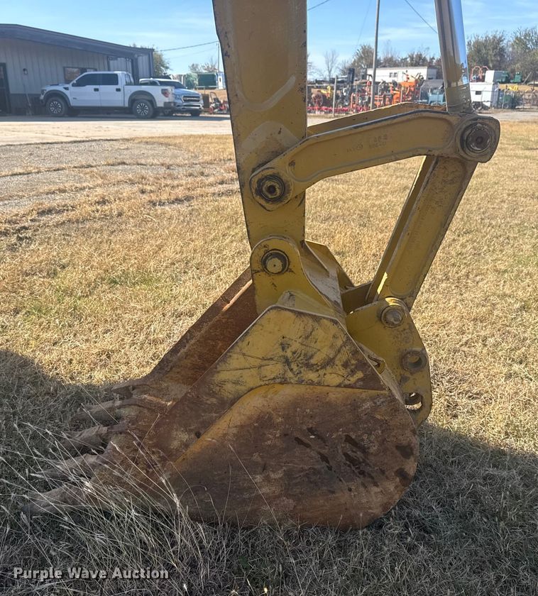 image for item DQ4121 1997 Case 580L backhoe