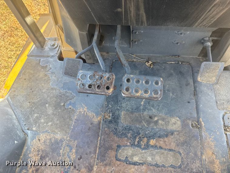 image for item DQ4121 1997 Case 580L backhoe